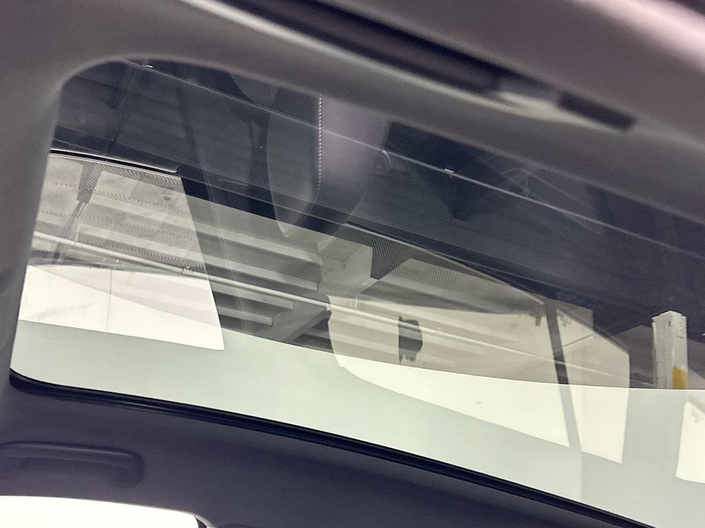 Certified 2023 Volkswagen ID.4 Pro S AWD/4WD image 19