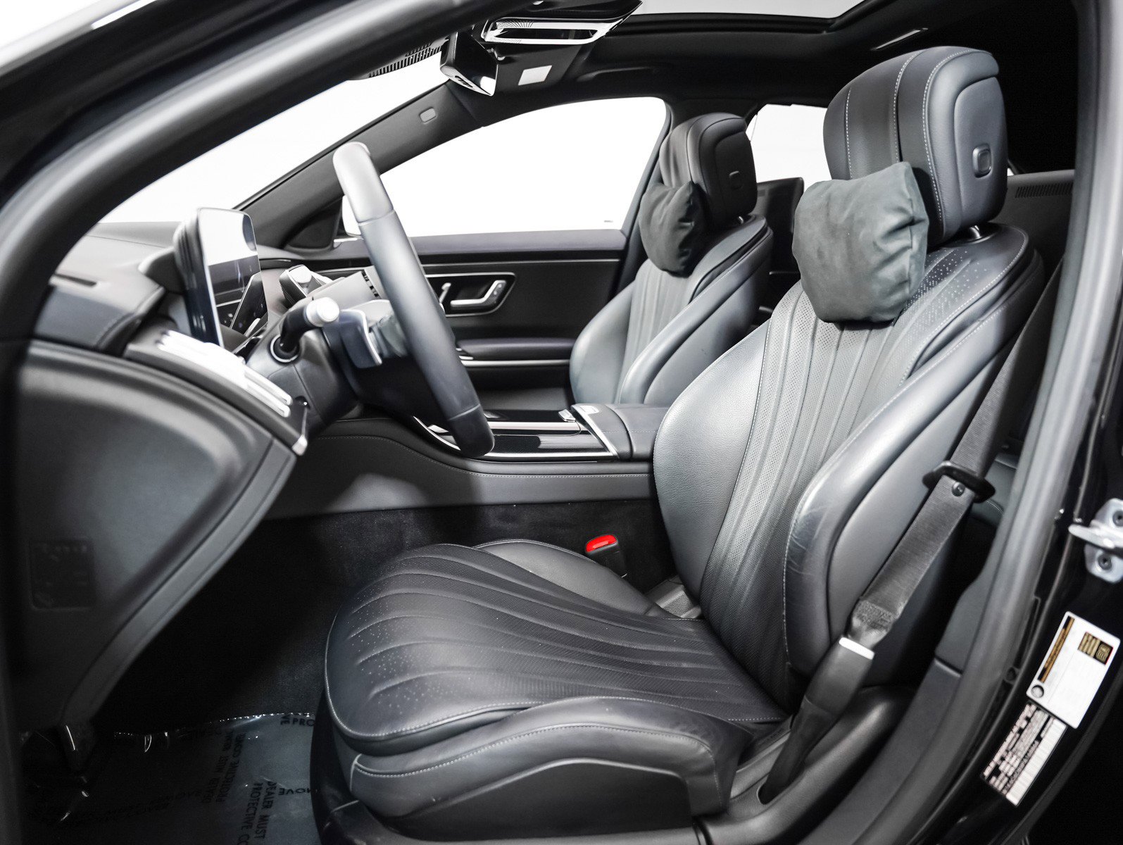 Certified 2023 Mercedes-Benz S 500 4MATIC image 8