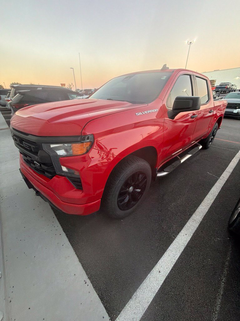 Certified 2022 Chevrolet Silverado 1500 Custom AWD/4WD image 1