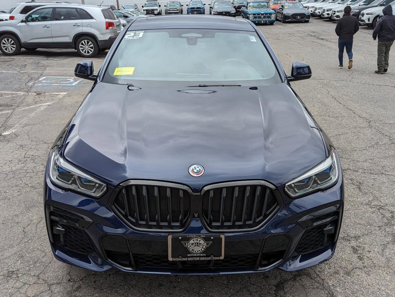 Used 2023 BMW X6 M50i w/ Executive Package image 3
