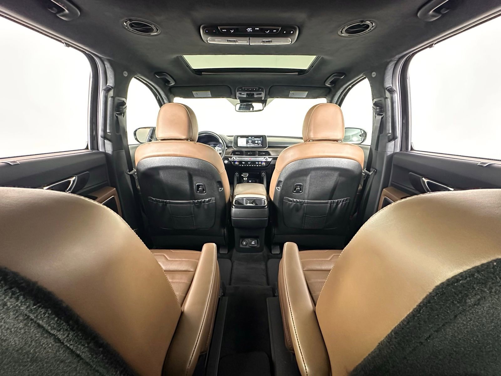 Used 2020 Kia Telluride SX w/ SX Prestige Package image 30