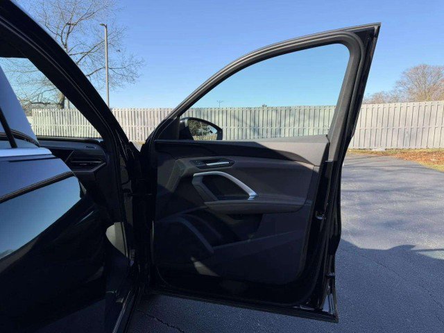 Certified 2025 Audi Q5 Premium w/ Convenience Package image 28