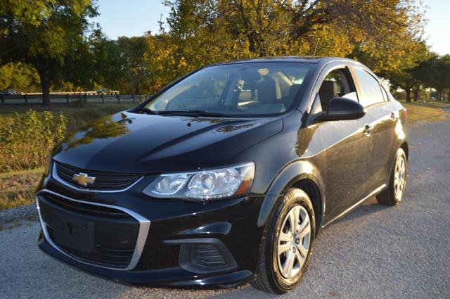 Used 2017 Chevrolet Sonic LS image 1