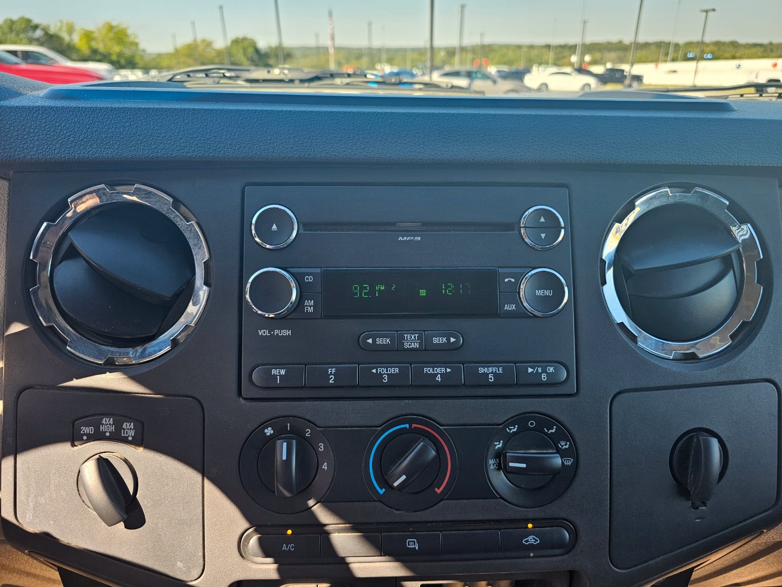 Used 2010 Ford F250 XLT AWD/4WD image 18
