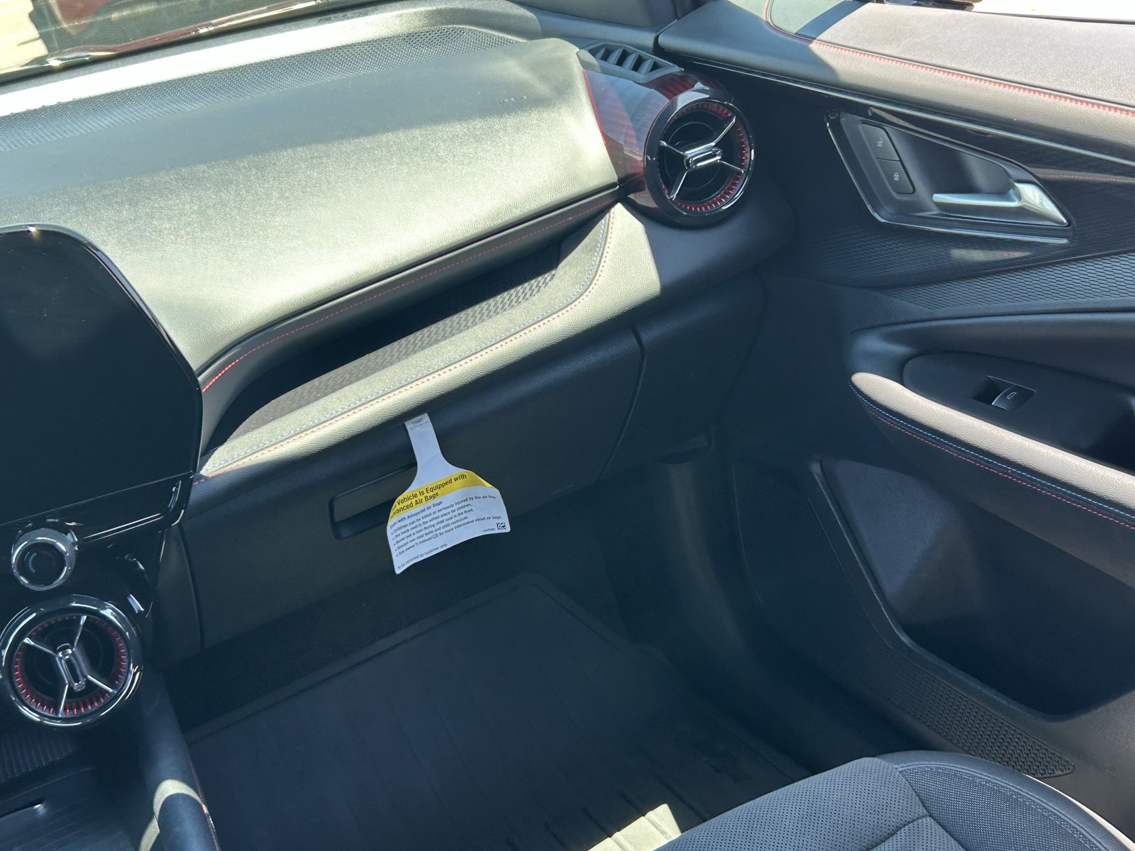 Certified 2025 Chevrolet Blazer EV RS AWD/4WD image 18