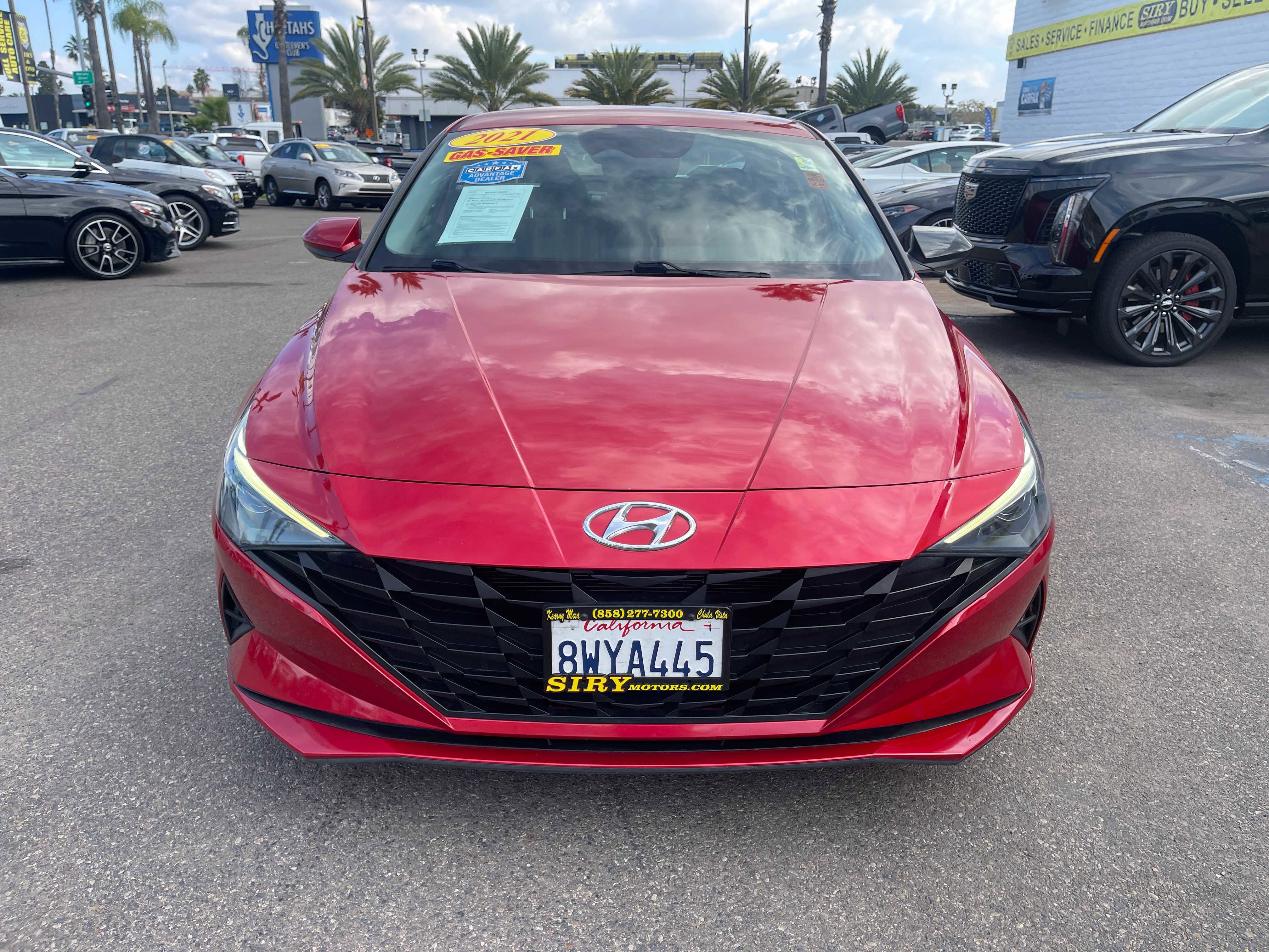 Used 2021 Hyundai Elantra SE FWD image 8