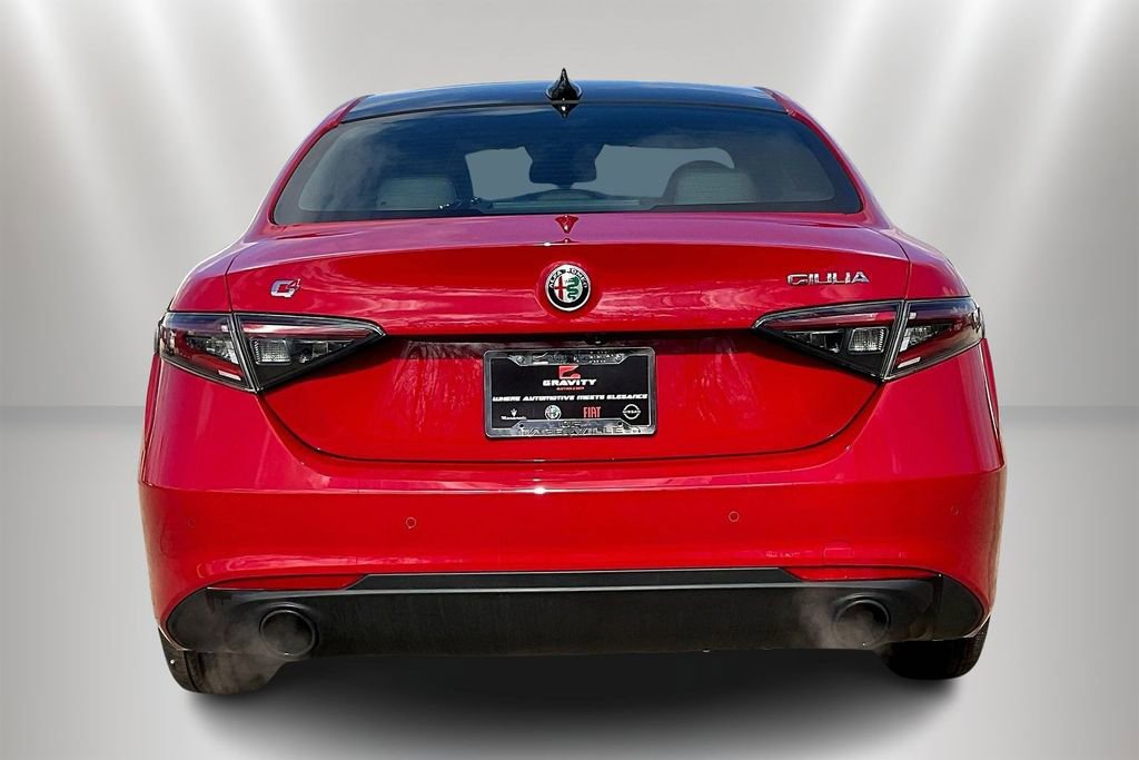 Used 2024 Alfa Romeo Giulia Ti image 5