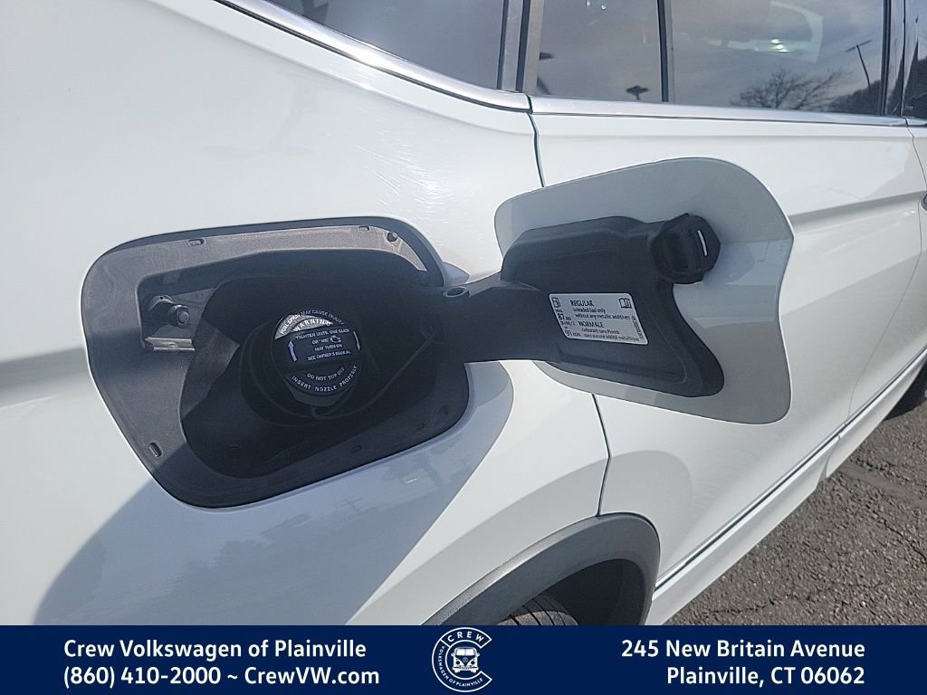 Certified 2021 Volkswagen Tiguan SEL Premium R-Line image 32