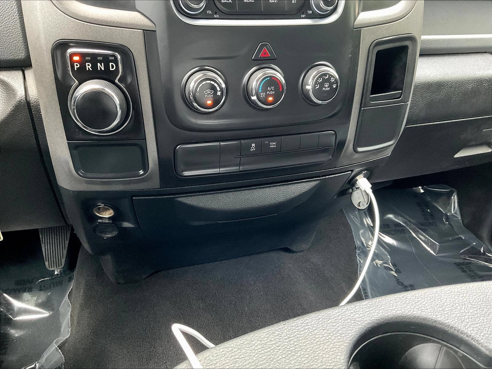 Used 2019 RAM 1500 Tradesman w/ Tradesman SXT Package RWD image 18