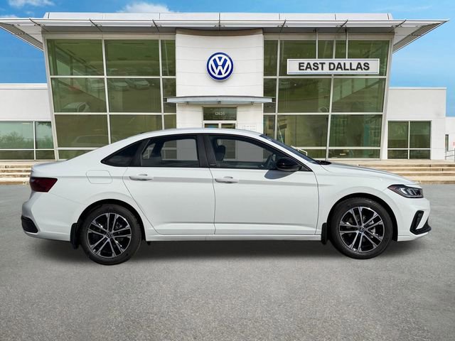 New 2026 Volkswagen Jetta Sport image 2