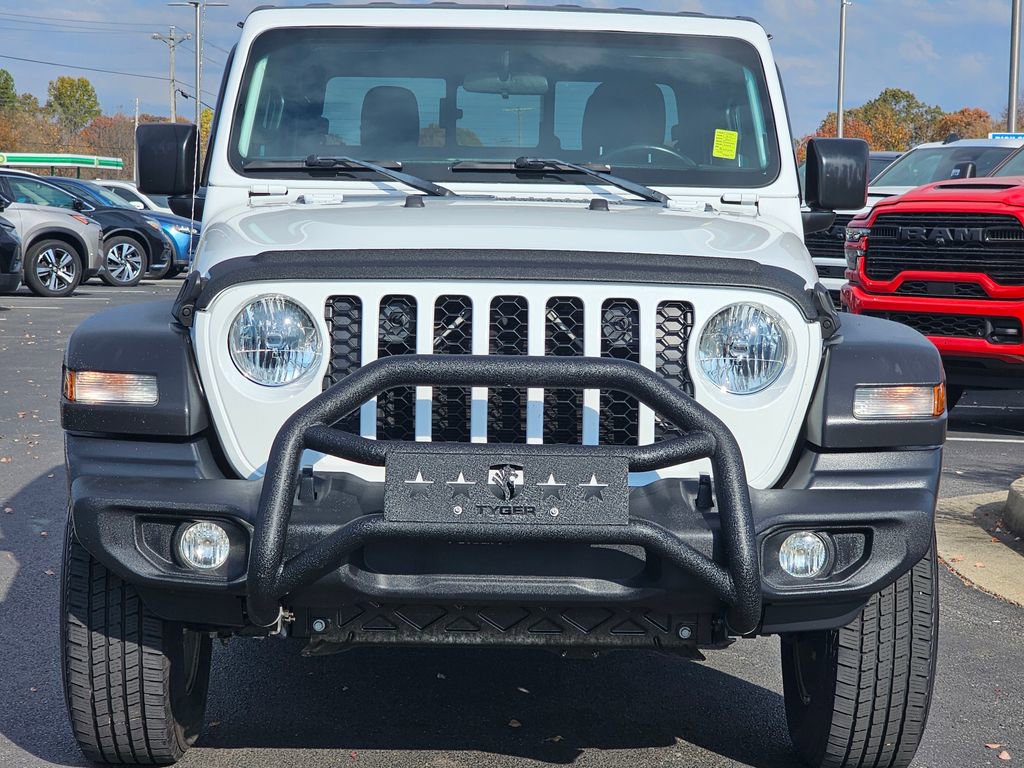 Used 2020 Jeep Gladiator Sport w/ Quick Order Package 24S image 4