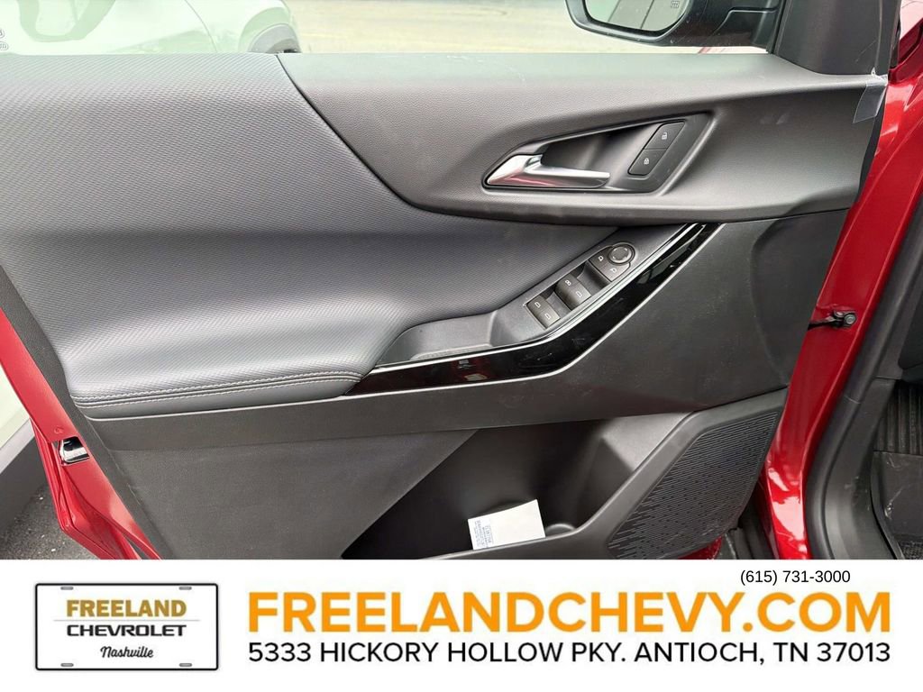 New 2026 Chevrolet Equinox LT image 17