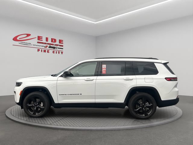 New 2026 Jeep Grand Cherokee L Limited w/ Limited Altitude Package AWD/4WD image 5
