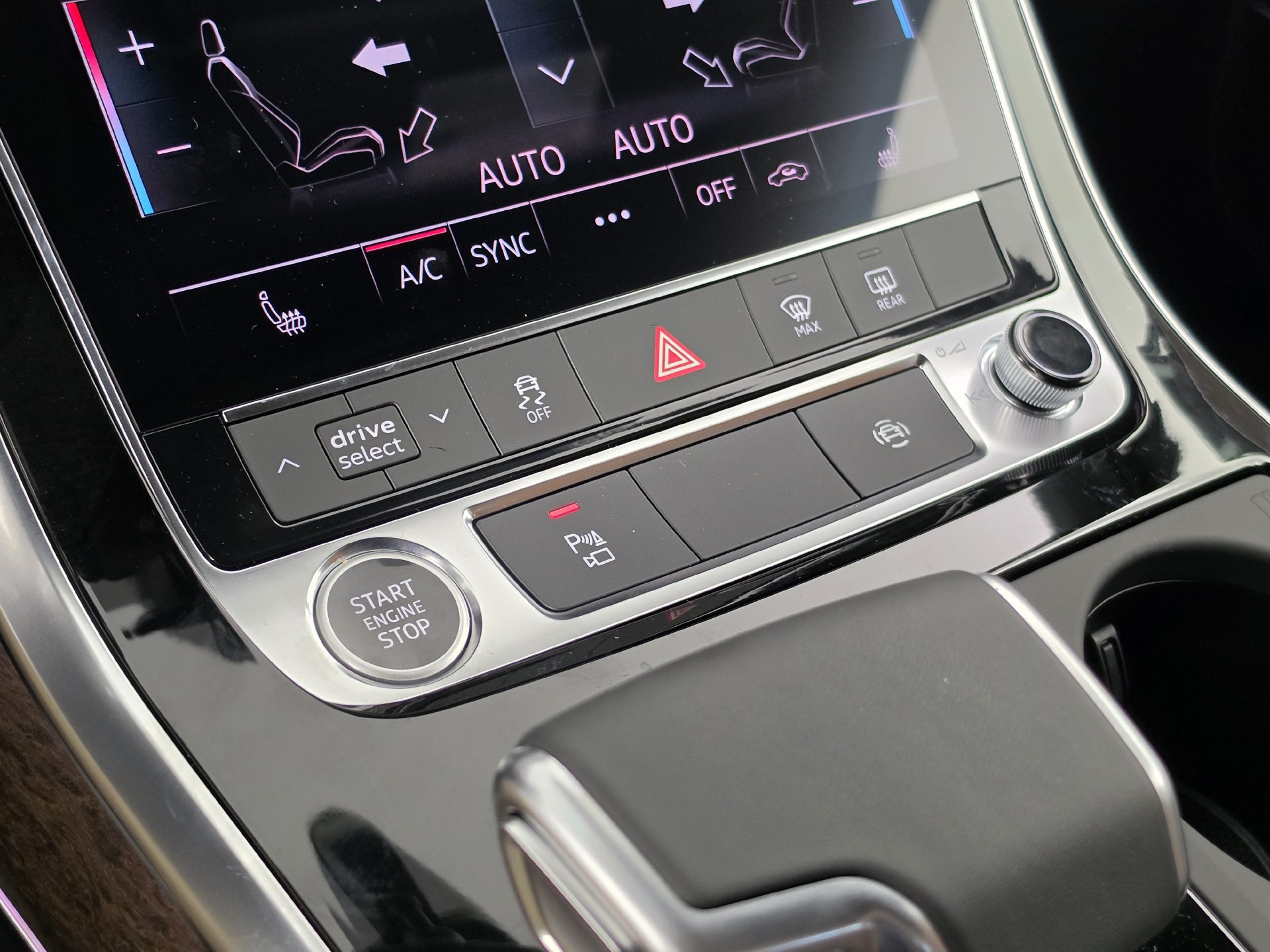 New 2026 Audi Q7 2.0T Premium AWD/4WD image 22