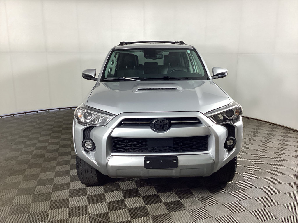 Used 2021 Toyota 4Runner TRD Off-Road Premium w/ Moonroof Package AWD/4WD image 7