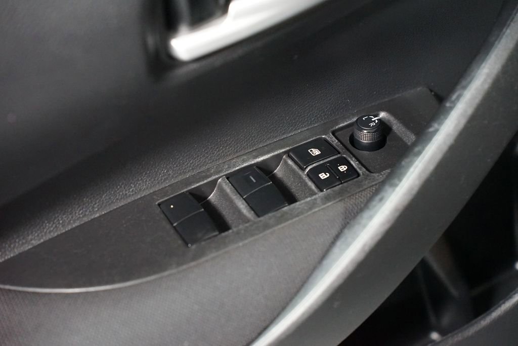 Certified 2021 Toyota Corolla LE image 27