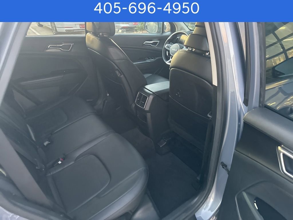 Used 2023 Kia Sportage EX image 28
