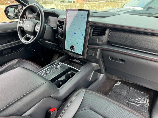 Certified 2022 Ford Expedition Limited image 23