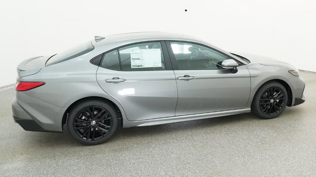 New 2026 Toyota Camry SE image 7