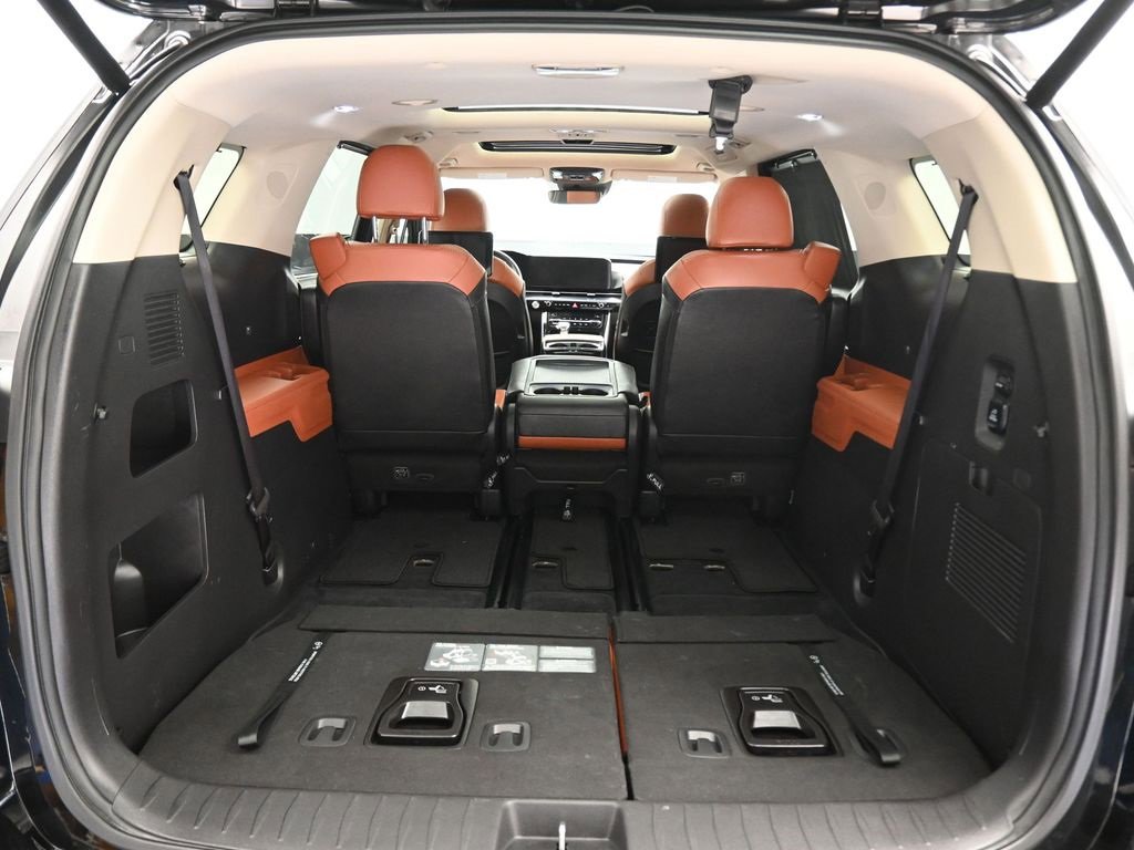 Used 2024 Kia Carnival SX Prestige image 72