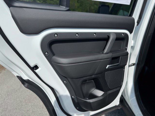 New 2026 Land Rover Defender 110 S AWD/4WD image 12
