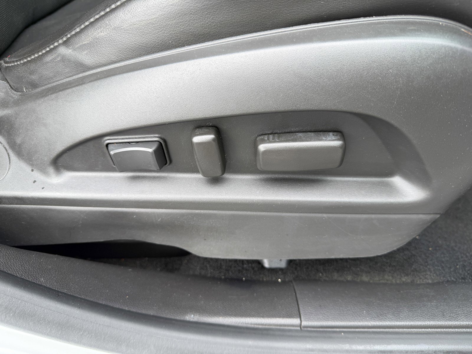 Used 2013 Chevrolet Equinox LTZ image 15