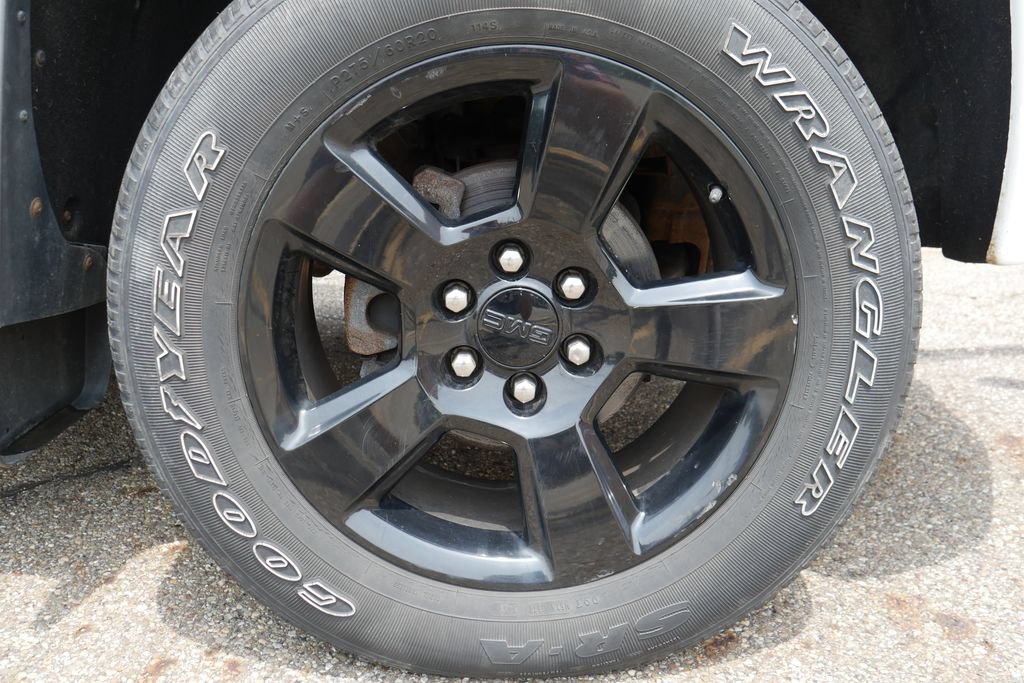 Used 2018 GMC Sierra 1500 SLE w/ Elevation Edition AWD/4WD image 4