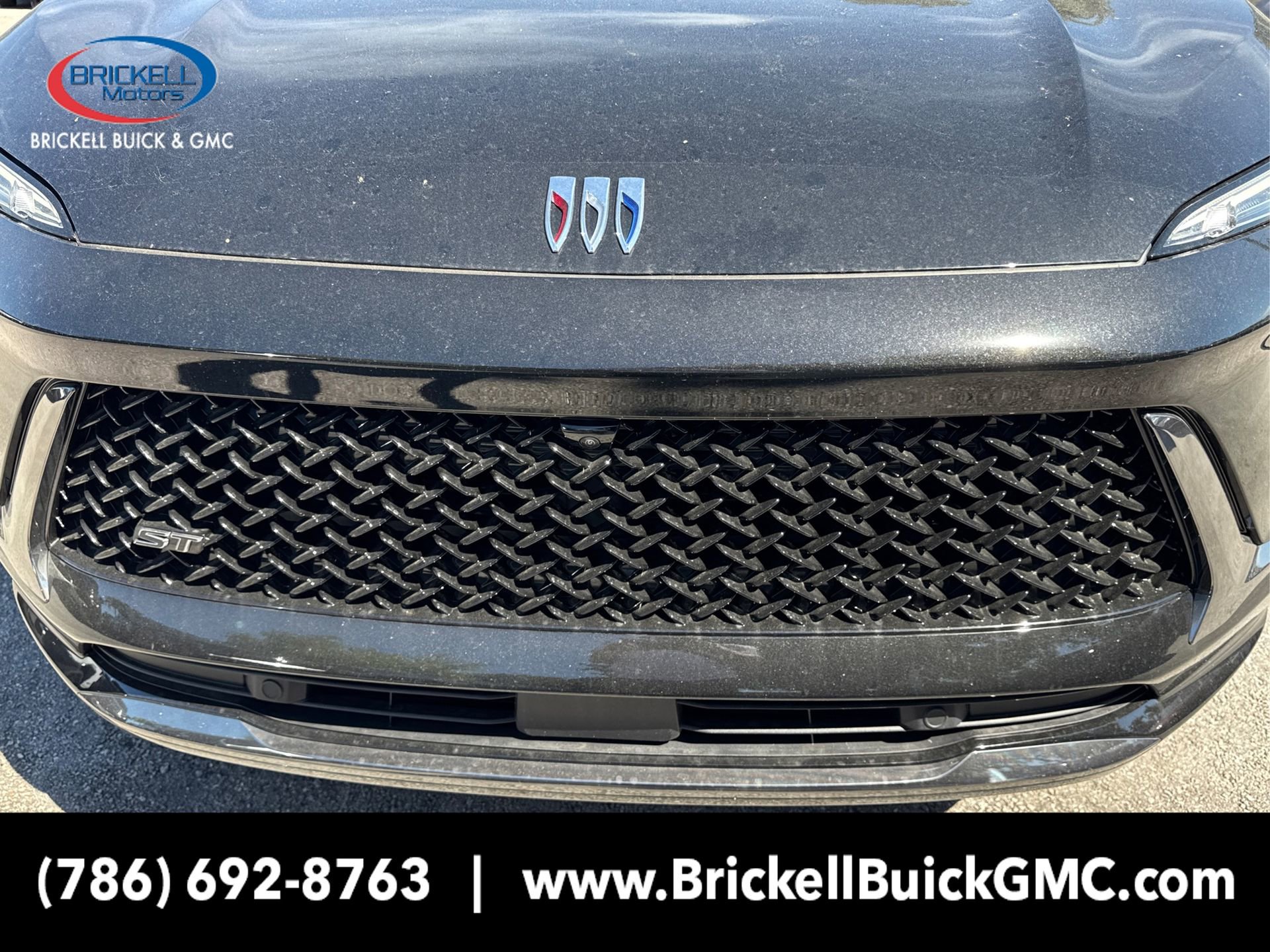 New 2025 Buick Envision Sport Touring image 11