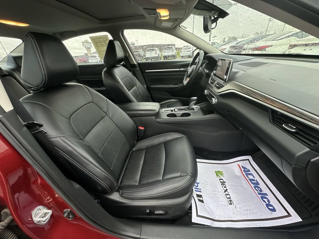 Used 2019 Nissan Altima 2.5 Platinum AWD/4WD image 24