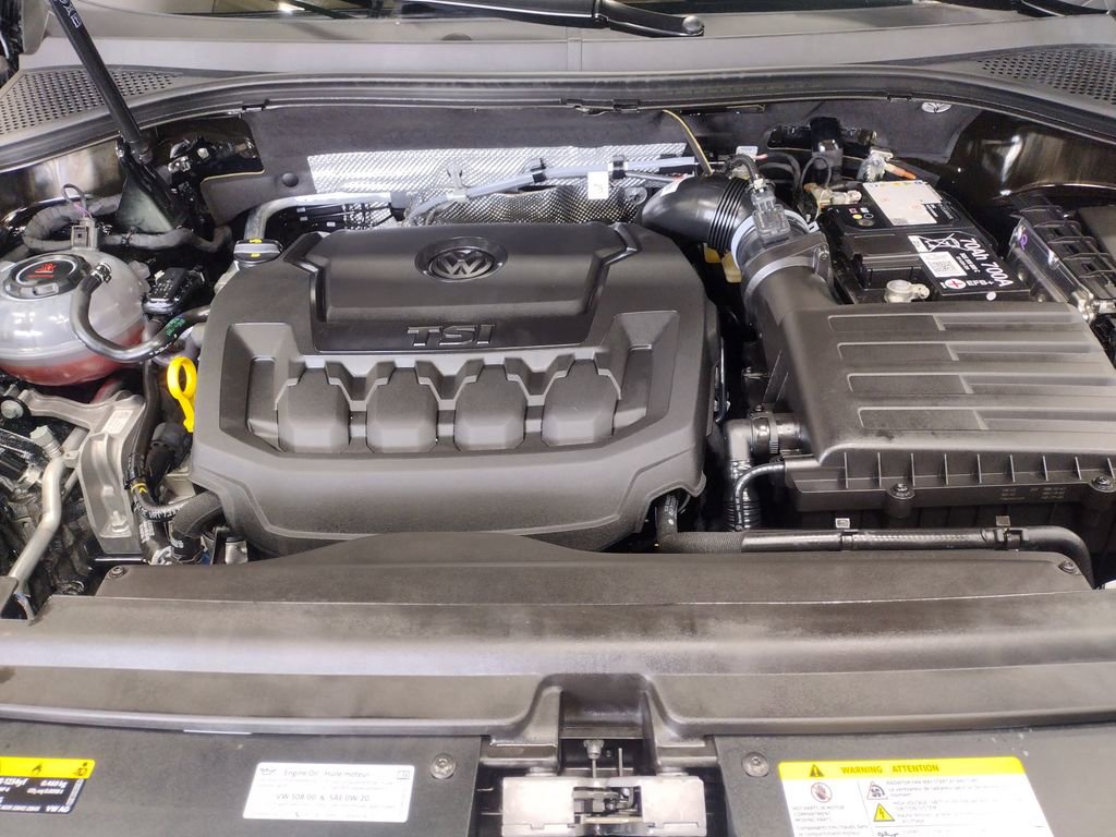 Certified 2024 Volkswagen Tiguan S image 9