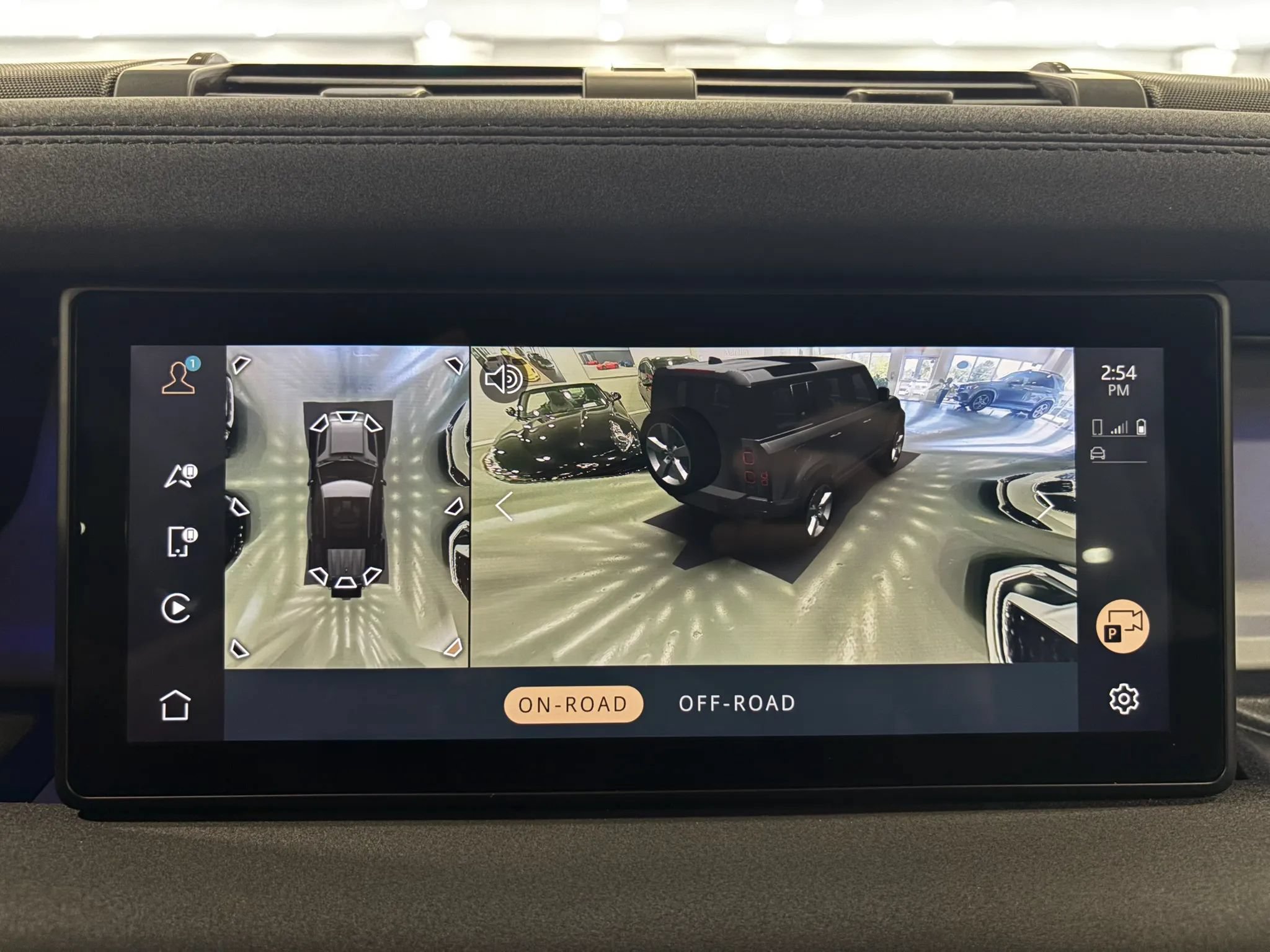 Used 2023 Land Rover Defender 110 S AWD/4WD image 38