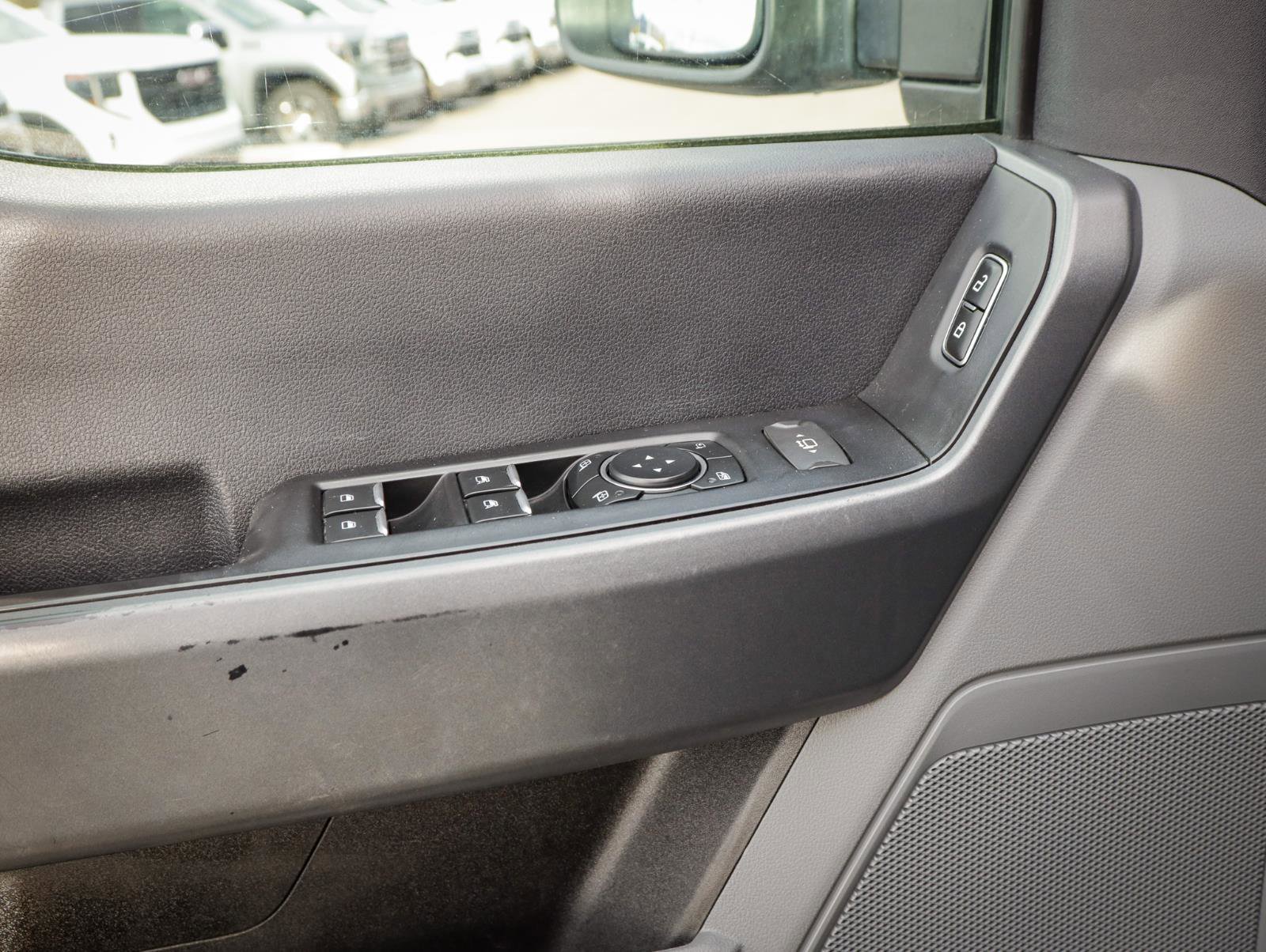 Used 2023 Ford F350 XLT w/ 360-Degree Camera Package AWD/4WD image 16