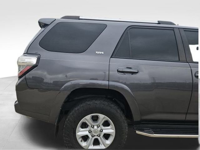 Used 2021 Toyota 4Runner SR5 Premium w/ Moonroof Package image 18