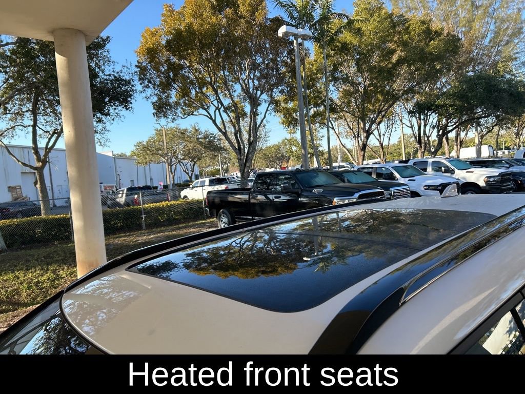 New 2025 Mitsubishi Outlander SEL Black Edition image 17