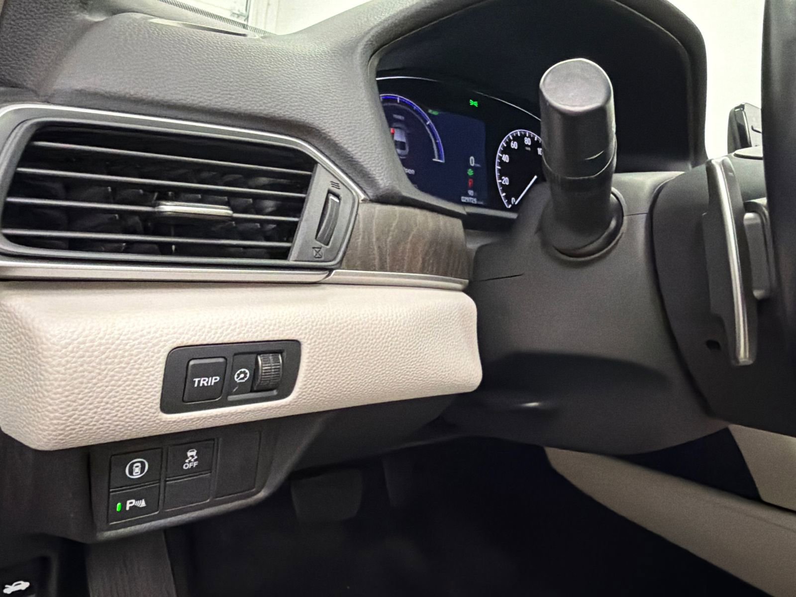 Used 2022 Honda Accord EX-L image 31