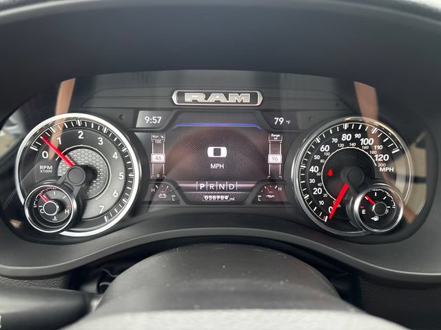 Used 2024 RAM 1500 Laramie AWD/4WD image 13