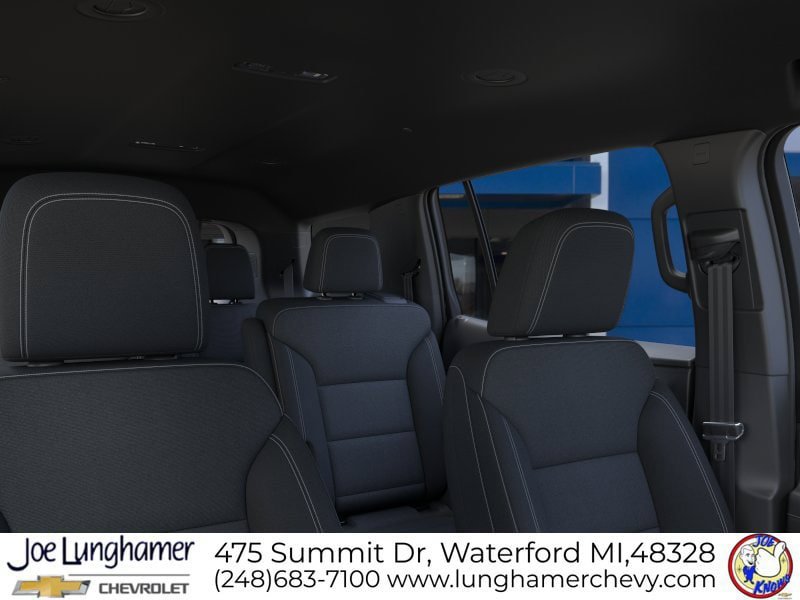 New 2027 Chevrolet Traverse LT w/ Midnight/Sport Edition AWD/4WD image 24