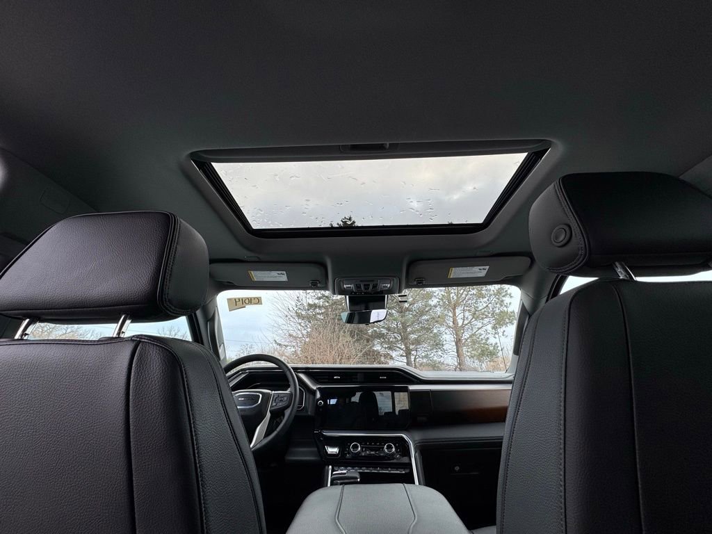 Used 2025 GMC Sierra 1500 Denali w/ Denali Reserve Package image 28