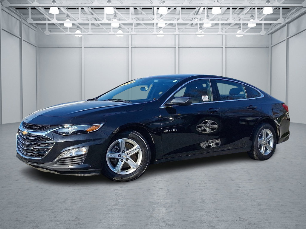 Used 2024 Chevrolet Malibu LT image 1