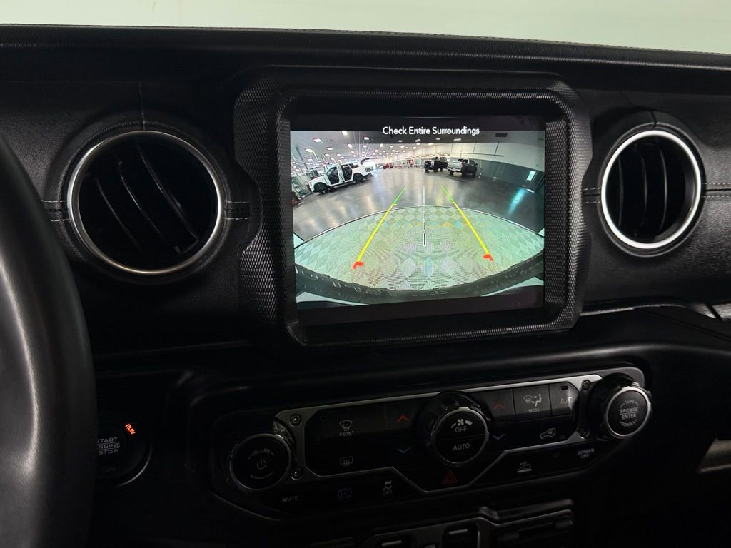 Used 2023 Jeep Wrangler Unlimited Rubicon 4xe AWD/4WD image 19