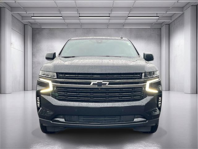 Used 2022 Chevrolet Suburban RST w/ Luxury Package AWD/4WD image 8