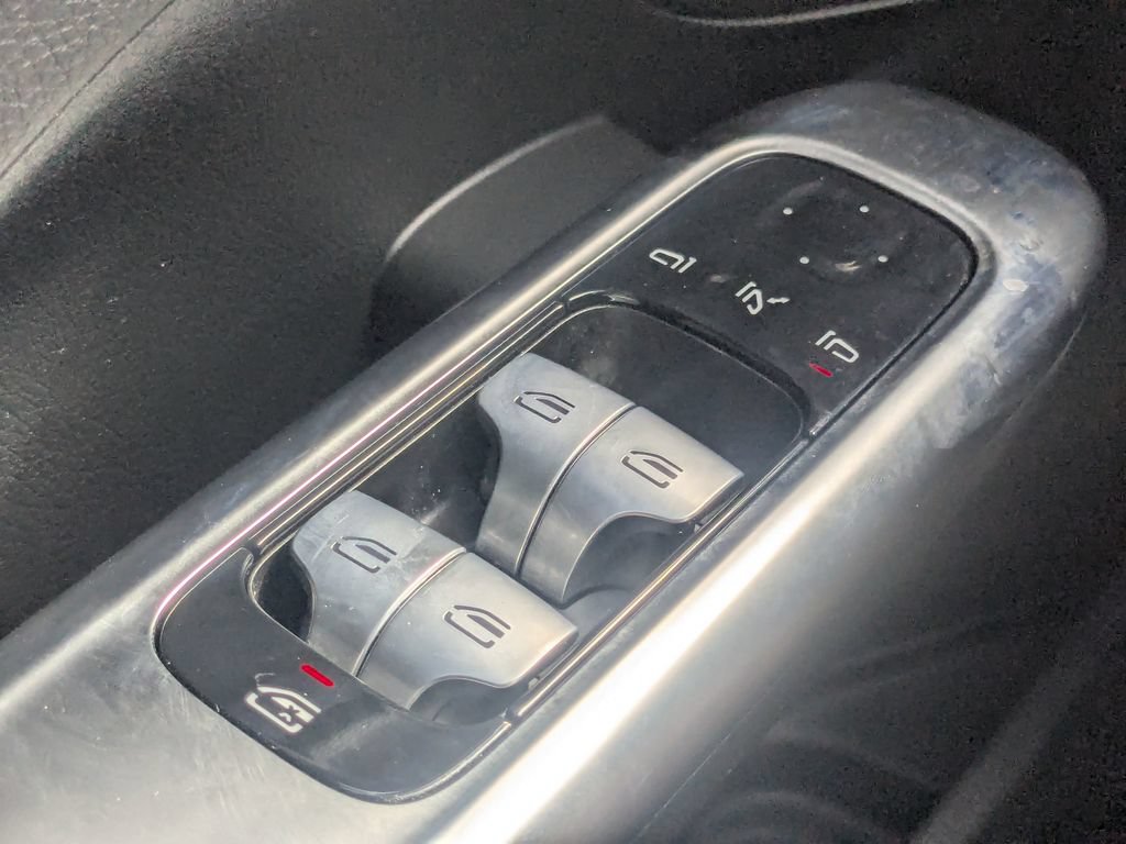 Certified 2024 Mercedes-Benz C 300 Sedan image 10