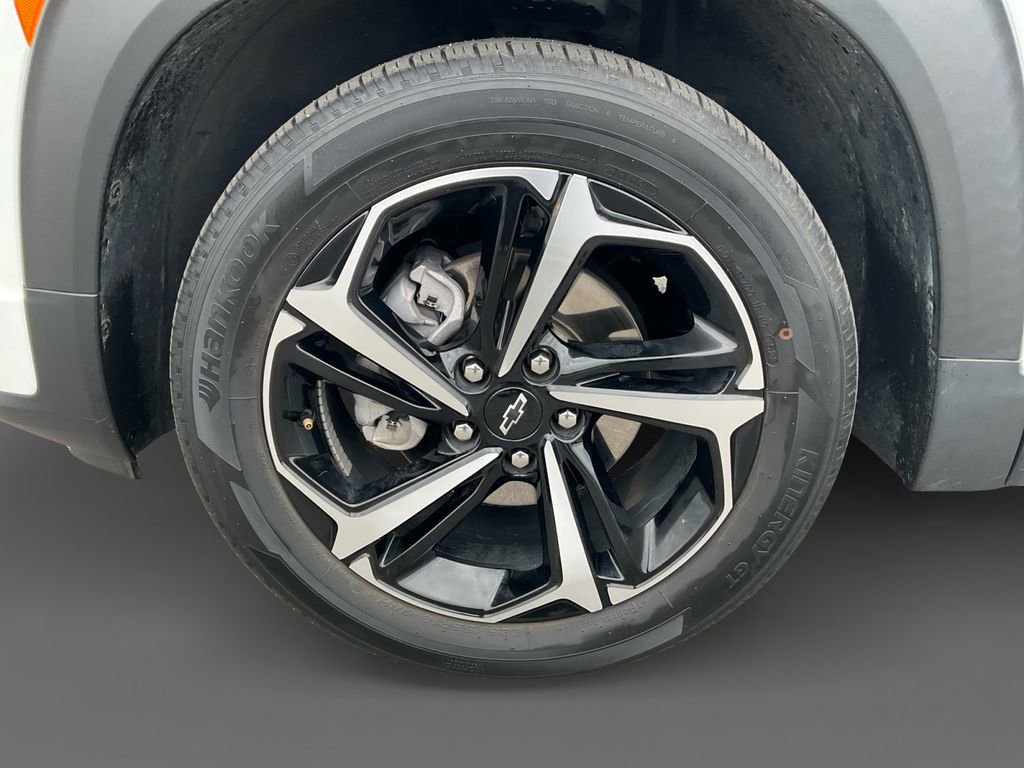 Used 2023 Chevrolet TrailBlazer RS w/ Convenience Package image 14