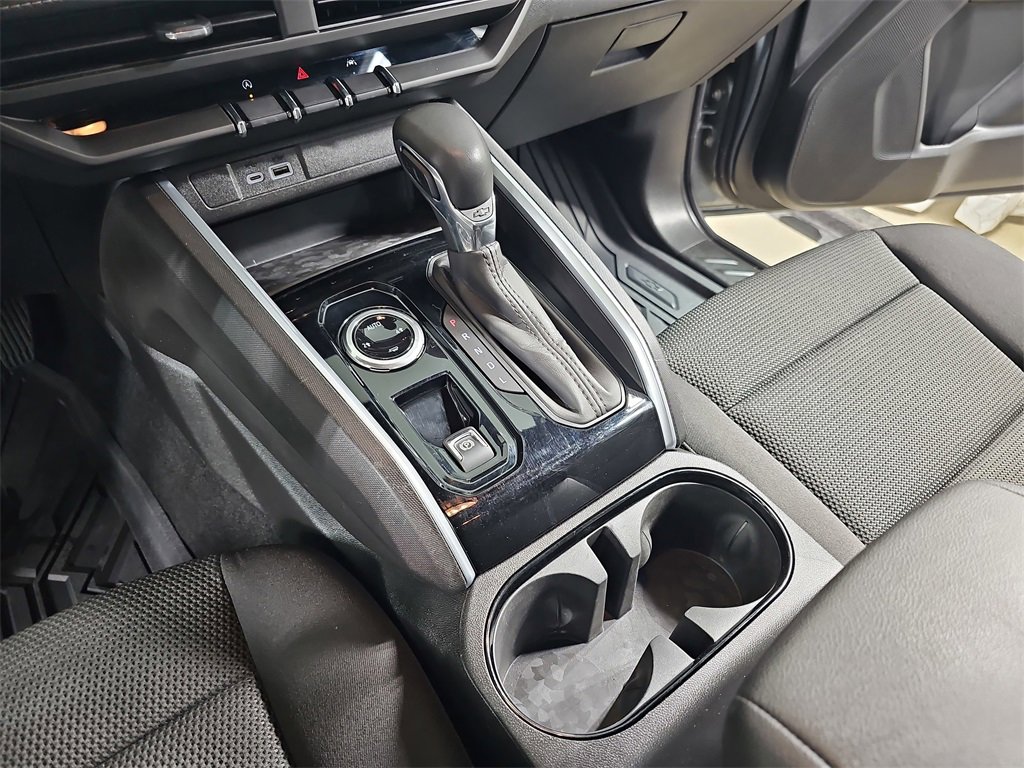 Certified 2025 Chevrolet Colorado LT w/ Advanced Trailering Package image 29