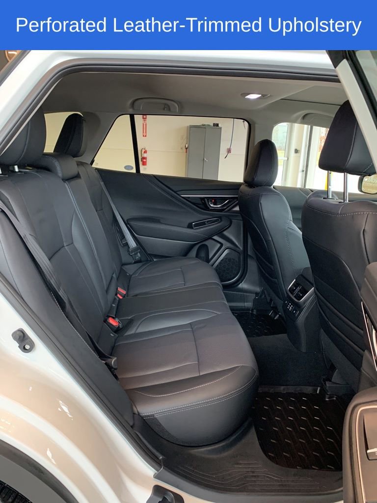 Certified 2025 Subaru Outback Limited AWD/4WD image 18