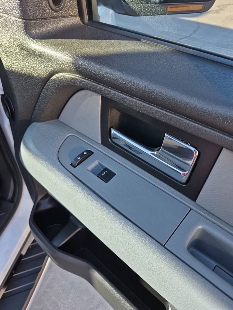 Used 2014 Ford F150 XLT w/ XLT Chrome Package RWD image 18