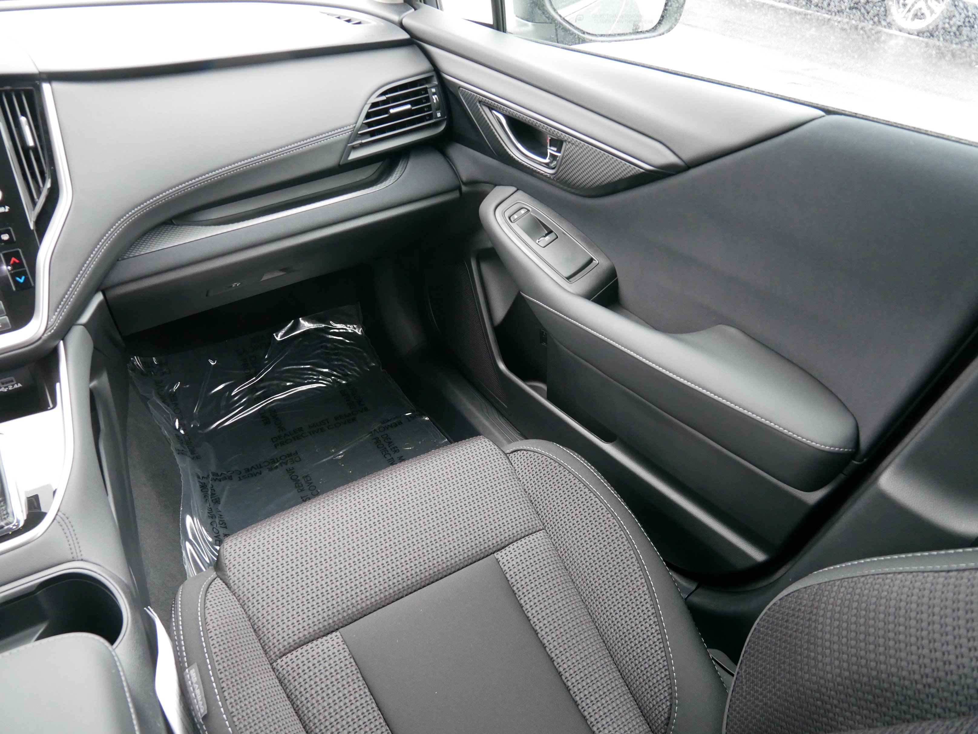 Certified 2025 Subaru Outback Premium image 10