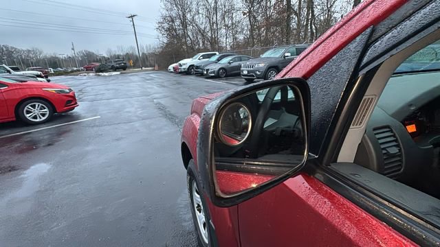 Used 2018 Nissan Frontier S image 36