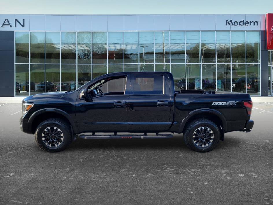 Used 2021 Nissan Titan PRO-4X w/ Pro-4x Convenience Package image 7