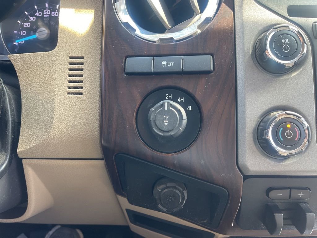 Used 2014 Ford F250 Lariat w/ Chrome Package image 25